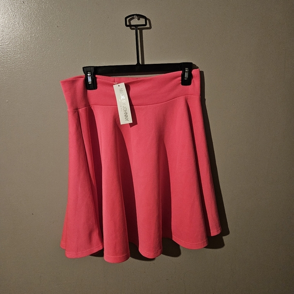 NWT!!! HOT PINK Mini/Midi Flared Skirt Sz XL by JOHNNY - Picture 4 of 7